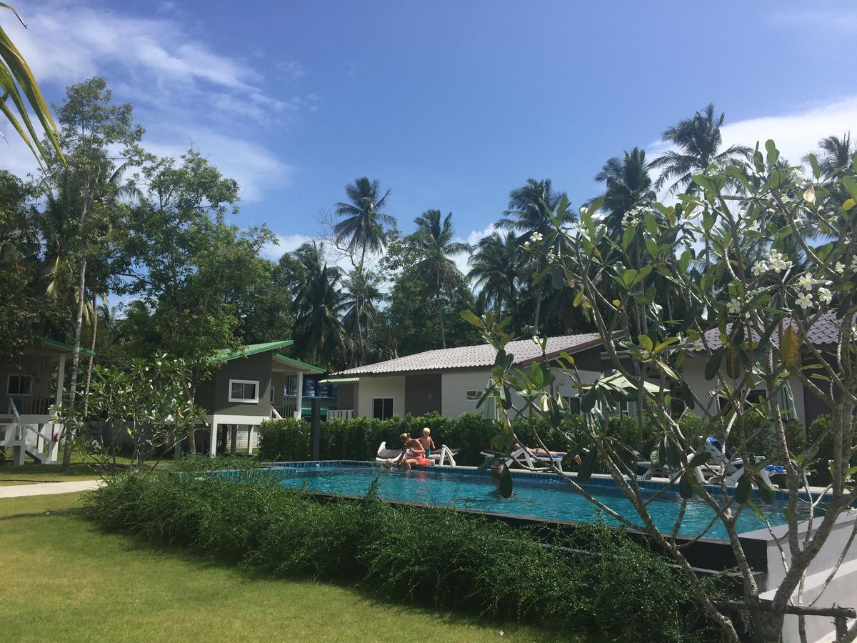 Wanpratheep Village Kohphangan Ban Madua Wan Екстериор снимка